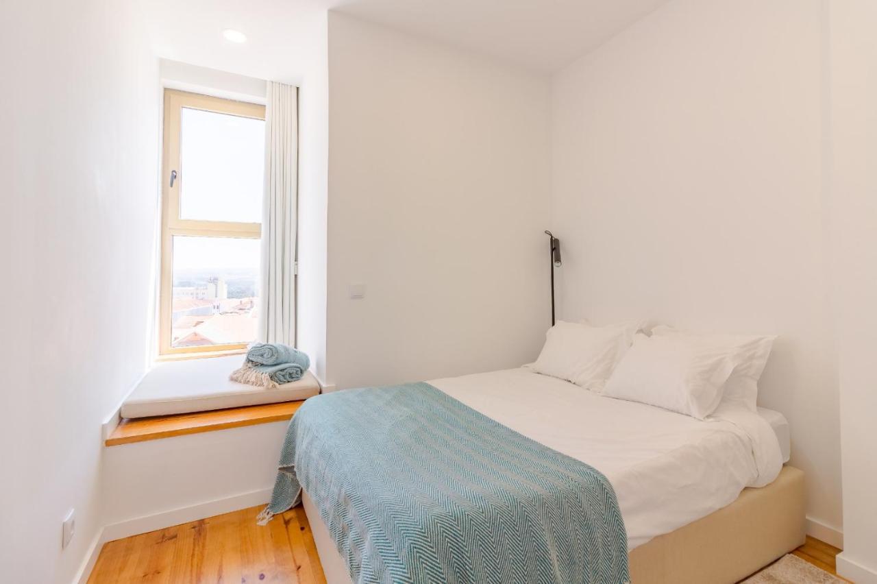 Ohh- Padre Antonio Vieira Flat D - 2Bedroom Near The Train Station Porto Exterior photo